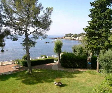 Apartment Raphael Boulouris P2 Les Pieds Dans L Eau Vue Mer 180° Saint-Raphael (Var)